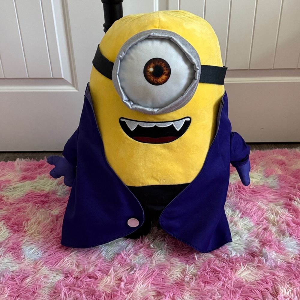 Universal Despicable Me Plush with Black and Yellow 22X16”